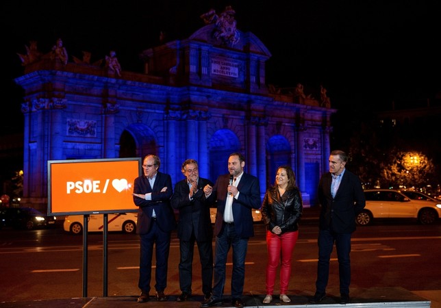 Arranca una campaña marcada por la salud de Rubalcaba