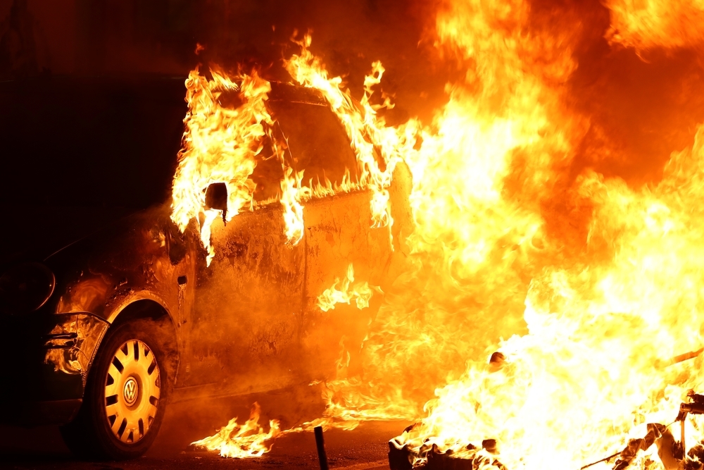 Los CDR queman varios coches en el centro de Barcelona