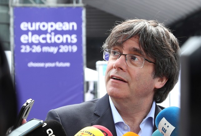Evitan que Puigdemont sea eurodiputado a través de su abogado