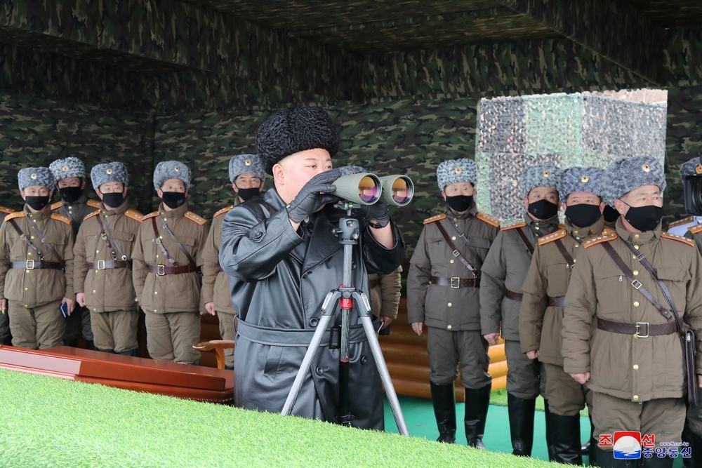 Corea del Norte lanza sus primeros proyectiles del año