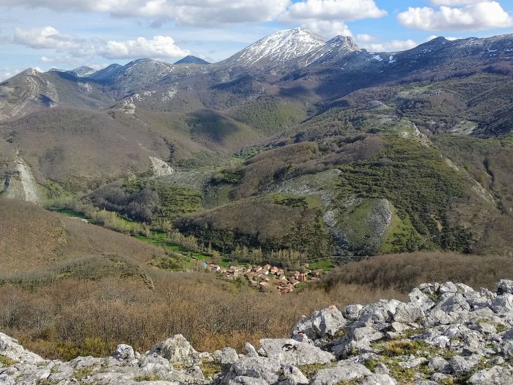 Descubre la Montaña Palentina en tres rutas de senderismo