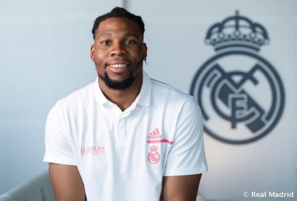 El Real Madrid anuncia el fichaje del ala-pívot Yabusele