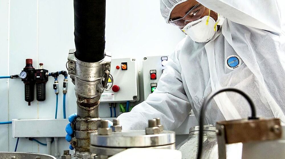 Las instalaciones de Purity Chemicals están diseñadas y conformadas con todos los avances tecnológicos que ofrece el sector químico-farmacéutico, amén de la alta preparación y cualificación de los profesionales que operan día a día en ellas.