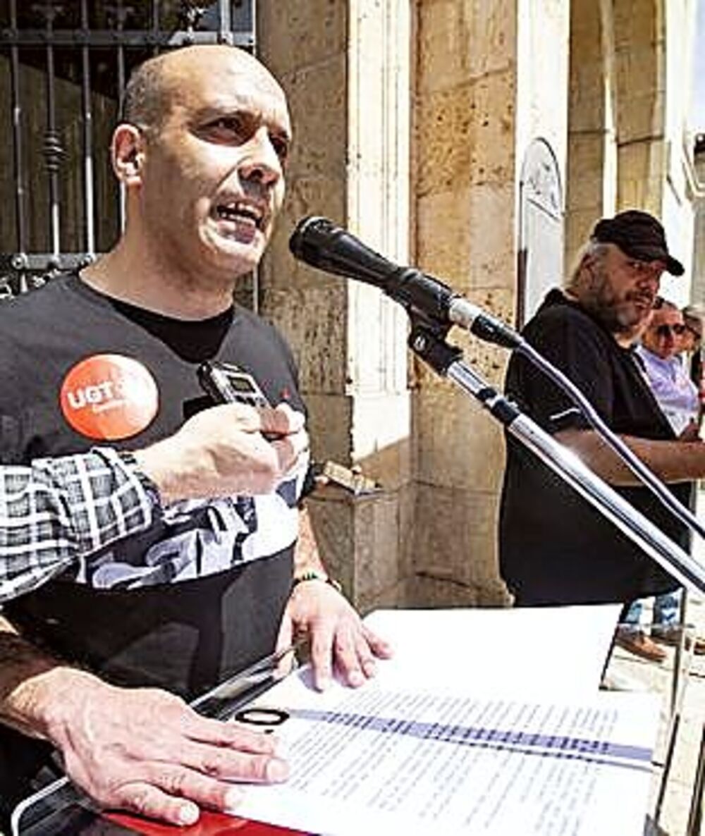 600 palentinos piden más salario e igualdad el 1º de Mayo