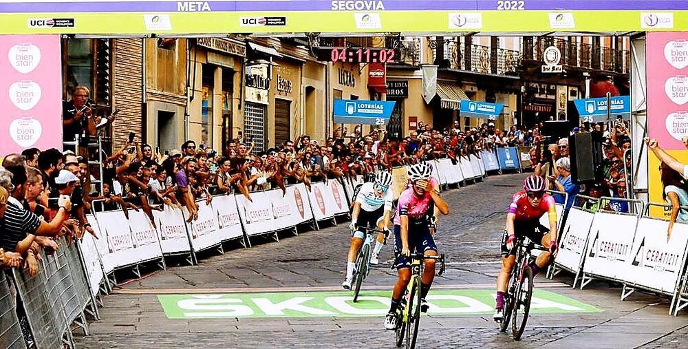 Persico gana la etapa con salida en Palencia