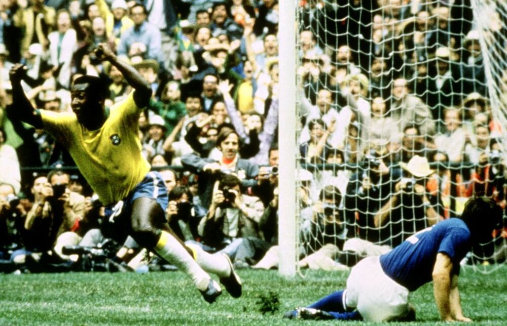 FILE PHOTO: Brazil's Pele celebrates after scoring the opening goal  / ACTION IMAGES / SPORTING PICTURE