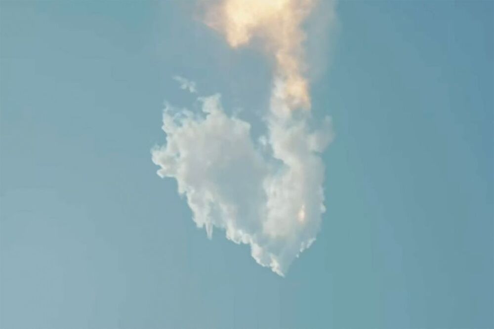 SpaceX's next-generation Starship spacecraft self-destructs after liftoff from the company's Boca Chica launchpad  / SPACEX