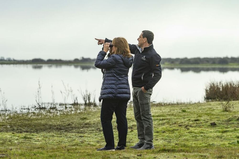 El Gobierno y la Junta firman la paz con un acuerdo en Doñana