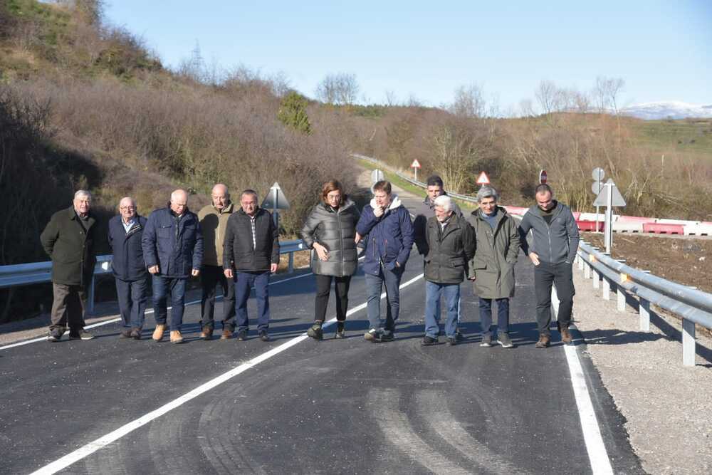 Diputación abre al tráfico el nuevo puente de Villaescusa