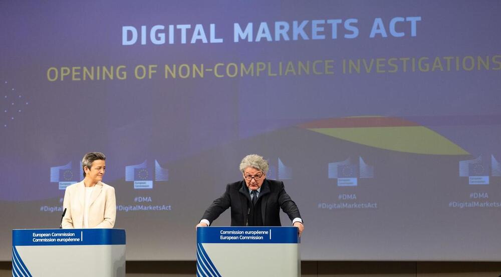 La vicepresidenta de la Comisión Europea para la Era Digital, Margrethe Vestager, y el comisario de Mercado Interior de la Unión Europea, Thierry Breton