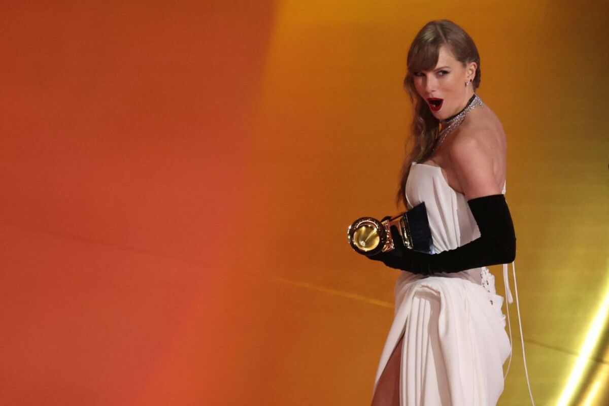La cantante Taylor Swift ganó el grammy a Álbum del año  / MIKE BLAKE