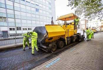Sierra asfaltará 30 vías de la capital por casi 300.000€