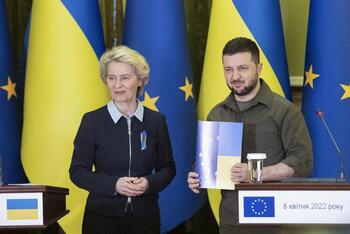 Ucrania cumplimenta el formulario de ingreso en la UE