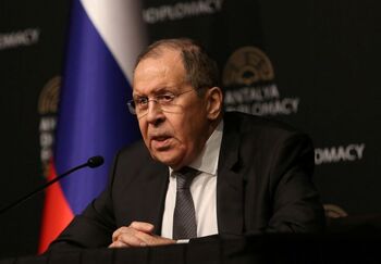 Lavrov asegura que Putin está dispuesto a verse con Zelenski