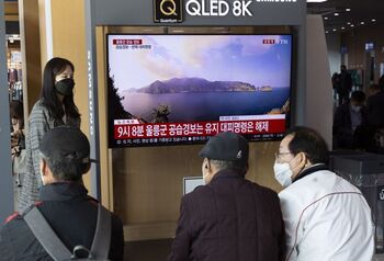 Seúl activa aviones de combate al detectar ataques norcoreanos