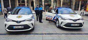 Policía Local incorpora dos vehículos patrulla en alquiler