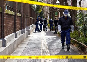 Tres heridos de arma blanca en la Universidad de Tokio