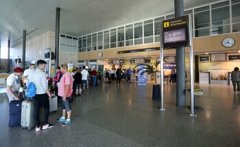 Los aeropuertos de la región remontan el vuelo este verano