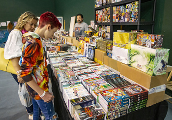 Youtubers, videojuegos y firmas de libros en Salón del Manga