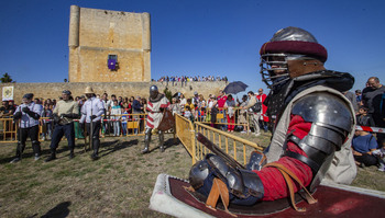 Combate medieval y festival de música folk en Las Cabañas