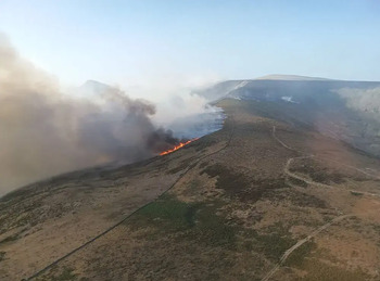 Esperan tener hoy controlado el incendio de nivel 1 en Ávila