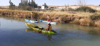 Piraguas, bicis y paddle surf por el Canal en Villaumbrales