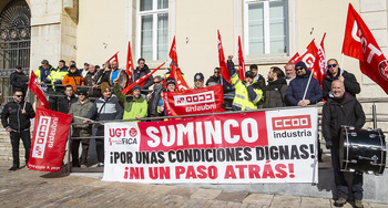 Operarios de Suminco elevan sus demandas ante el Consistorio
