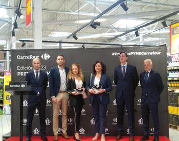 Carrefour entrega sus premios a Majadales de Flores y Trapa