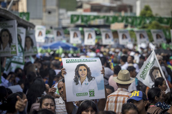 Guatemala acude este domingo a las urnas