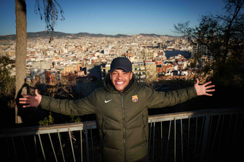 Vitor Roque ya está en Barcelona