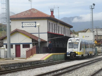 Nueva imagen para los trenes León-Guardo
