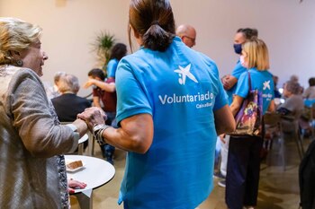 CaixaBank prevé movilizar a 2.000 voluntarios en el Mes Social