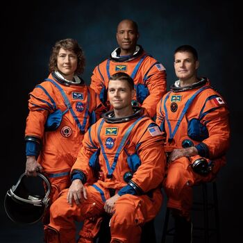 La NASA elige a los cuatro tripulantes que viajarán a la Luna