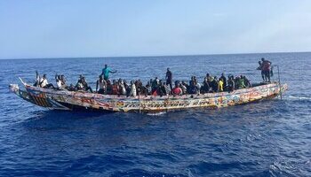 Salvamento Marítimo rescata a unos 430 migrantes en Canarias
