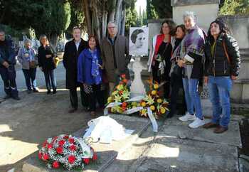 Homenaje póstumo a la poeta Margarita Ferreras