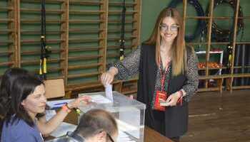Sorpasso del PSOE en Aguilar, donde el PP puede seguir con Vox