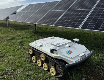 Un robot 'made in CyL' para gestionar plantas fotovoltaicas