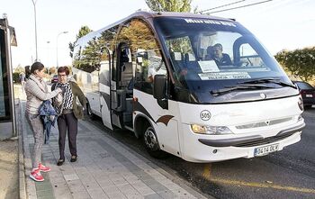 Herrera y Alar trabajan la implantación de un bus a Aguilar