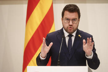 Aragonès pide al Gobierno que desclasifique documentos